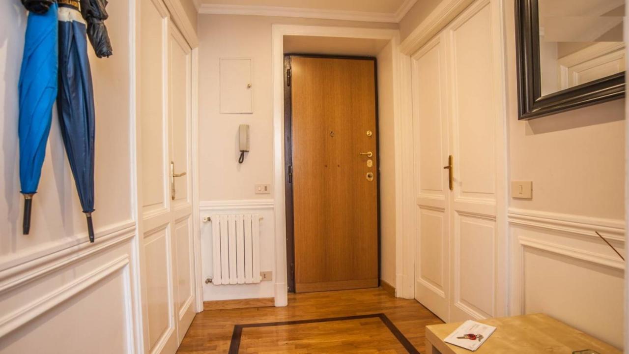 Domus Piramide 2 Apartamento *