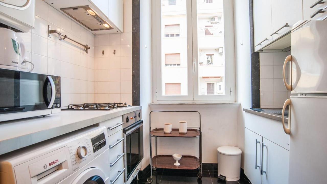 Domus Piramide 2 Apartamento *